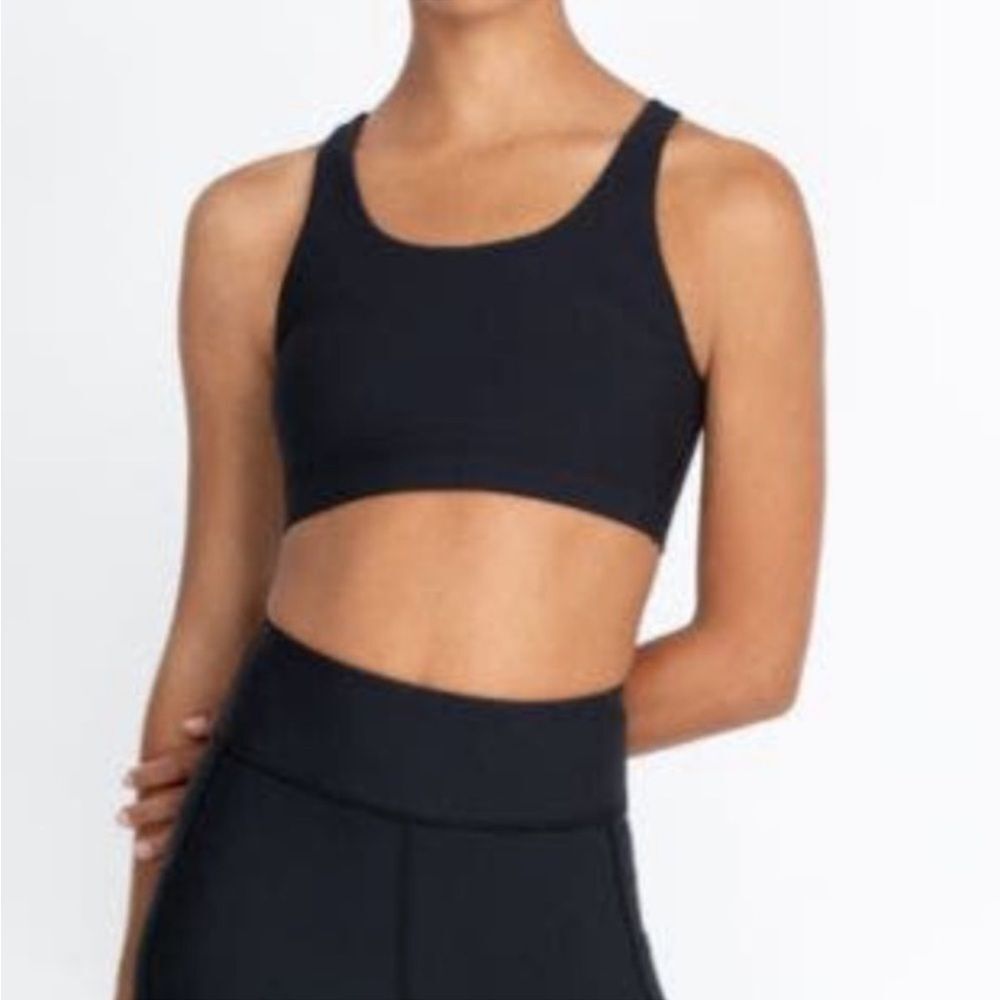 Johnny Was Calme Endurance Sports Bra In Onyx